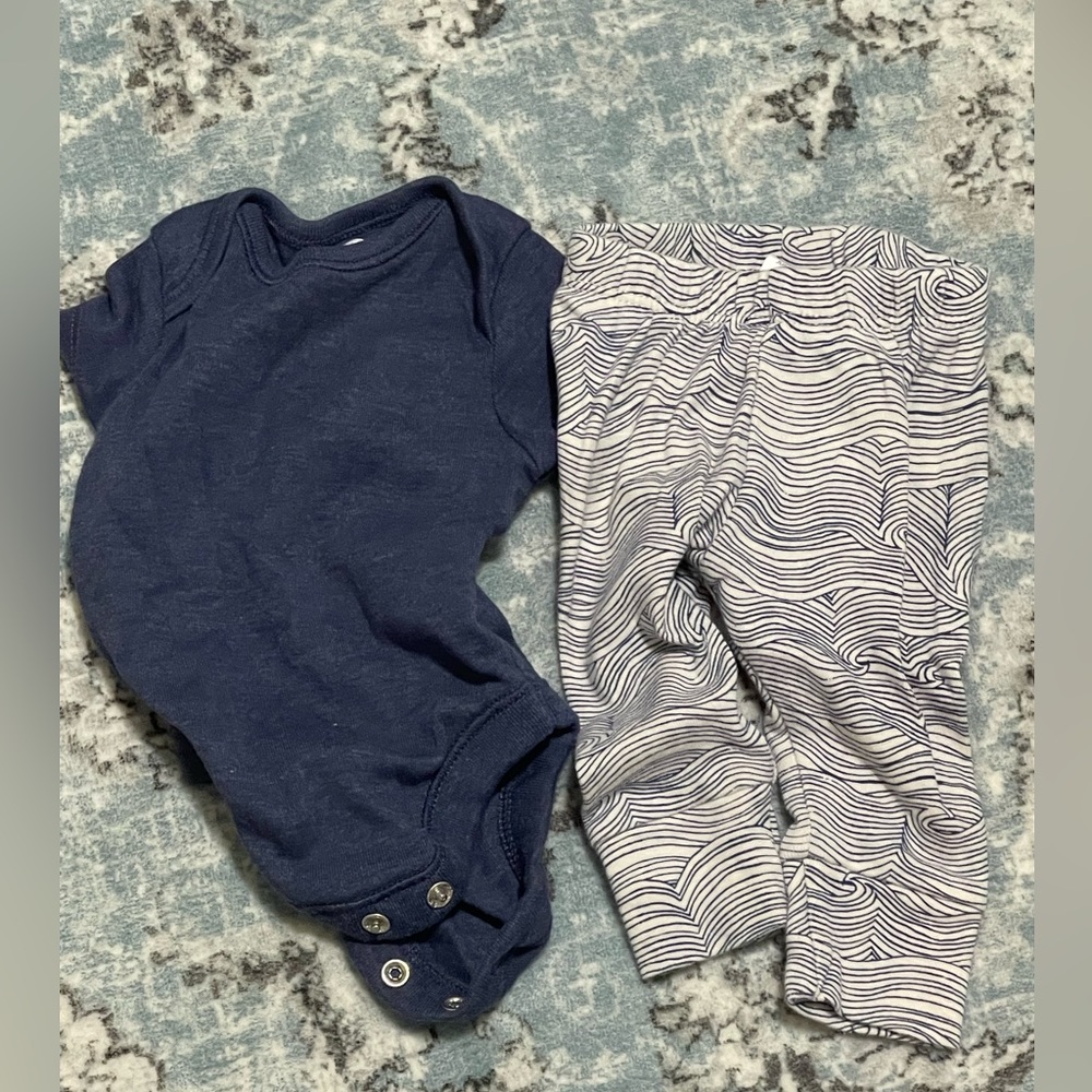 Old Navy newborn outfit